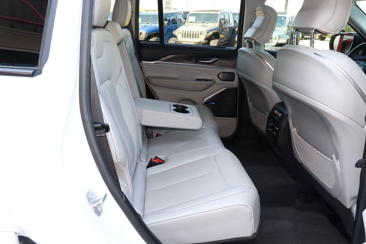 2022 Jeep Grand Cherokee Overland 4x4