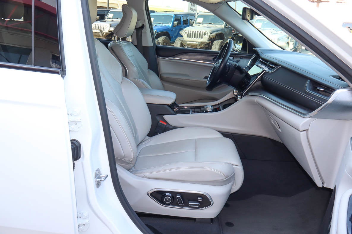 2022 Jeep Grand Cherokee Overland 4x4