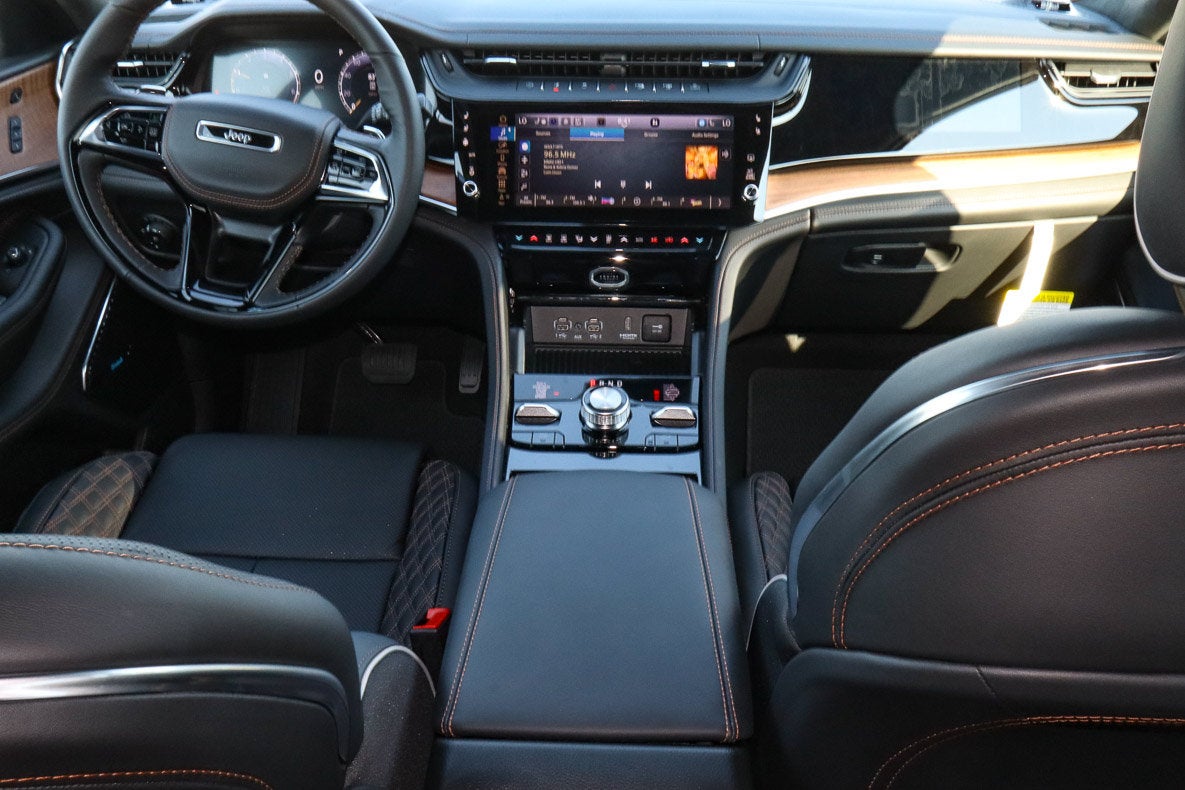 2026 Jeep Grand Cherokee Summit 4x4