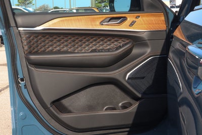 2026 Jeep Grand Cherokee Summit 4x4