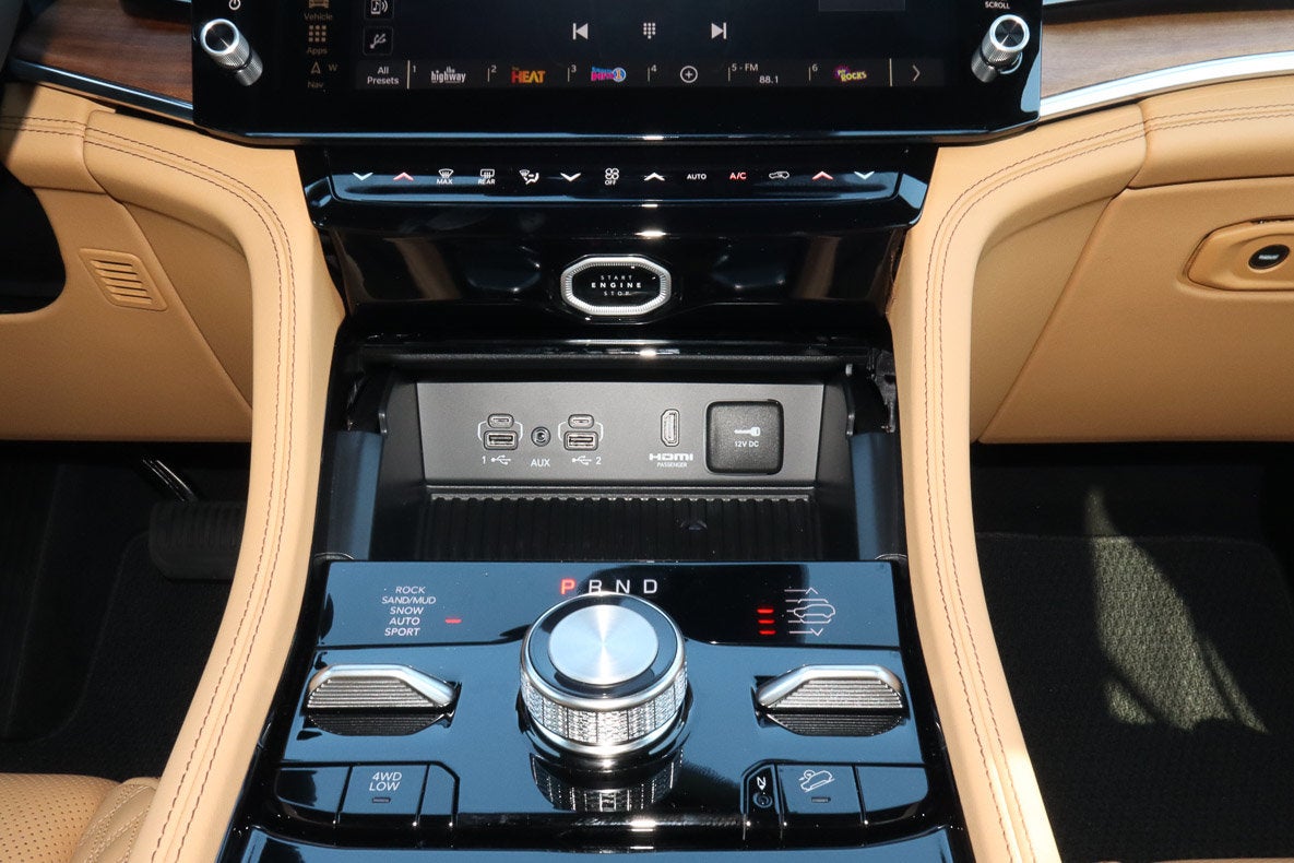 2026 Jeep Grand Cherokee Summit 4x4