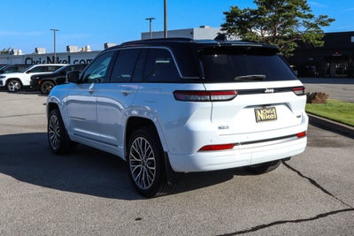 2026 Jeep Grand Cherokee Summit 4x4