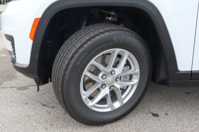 2026 Jeep Grand Cherokee L Laredo 4x2