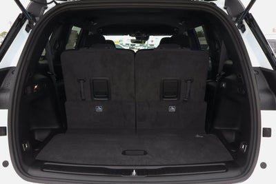 2026 Jeep Grand Cherokee L Laredo 4x2
