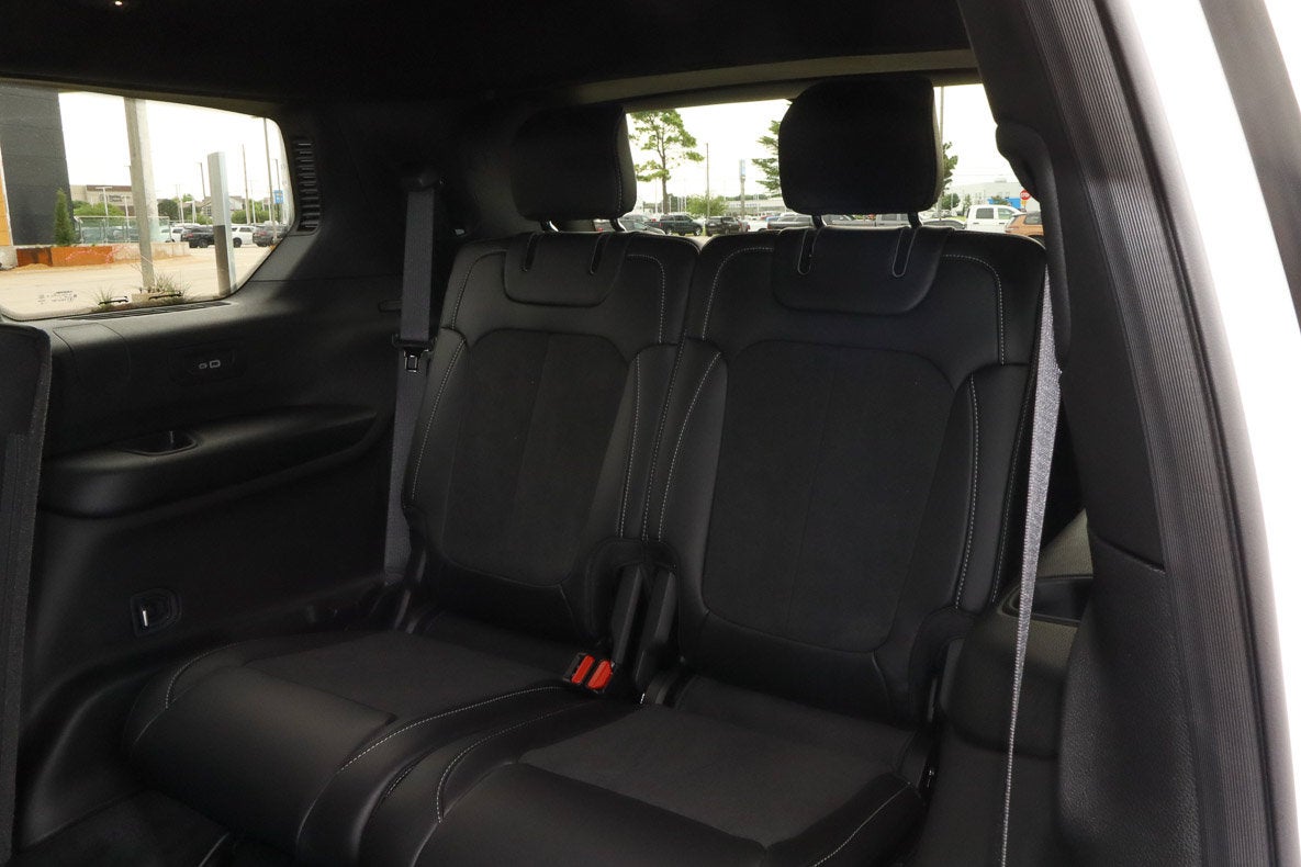 2026 Jeep Grand Cherokee L Laredo Altitude 4x2