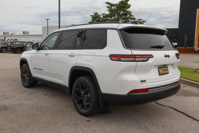 2026 Jeep Grand Cherokee L Laredo Altitude 4x2