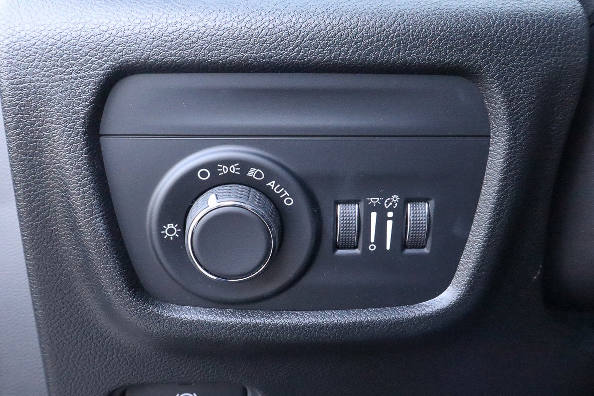 2025 Jeep Grand Cherokee L Altitude X 4x4