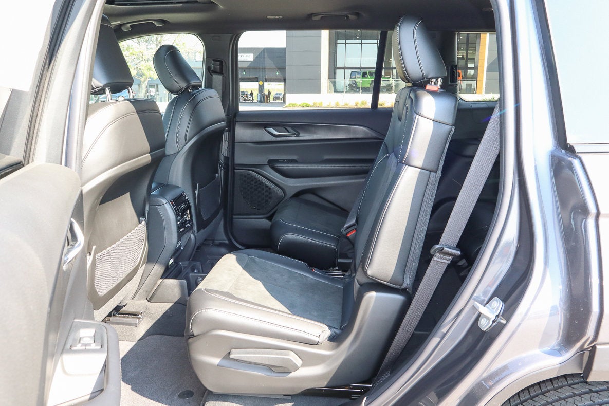 2025 Jeep Grand Cherokee L Altitude X