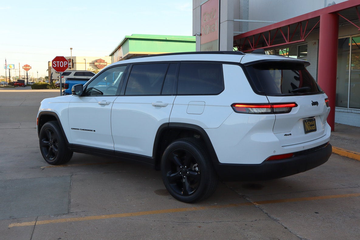2023 Jeep Grand Cherokee L Altitude
