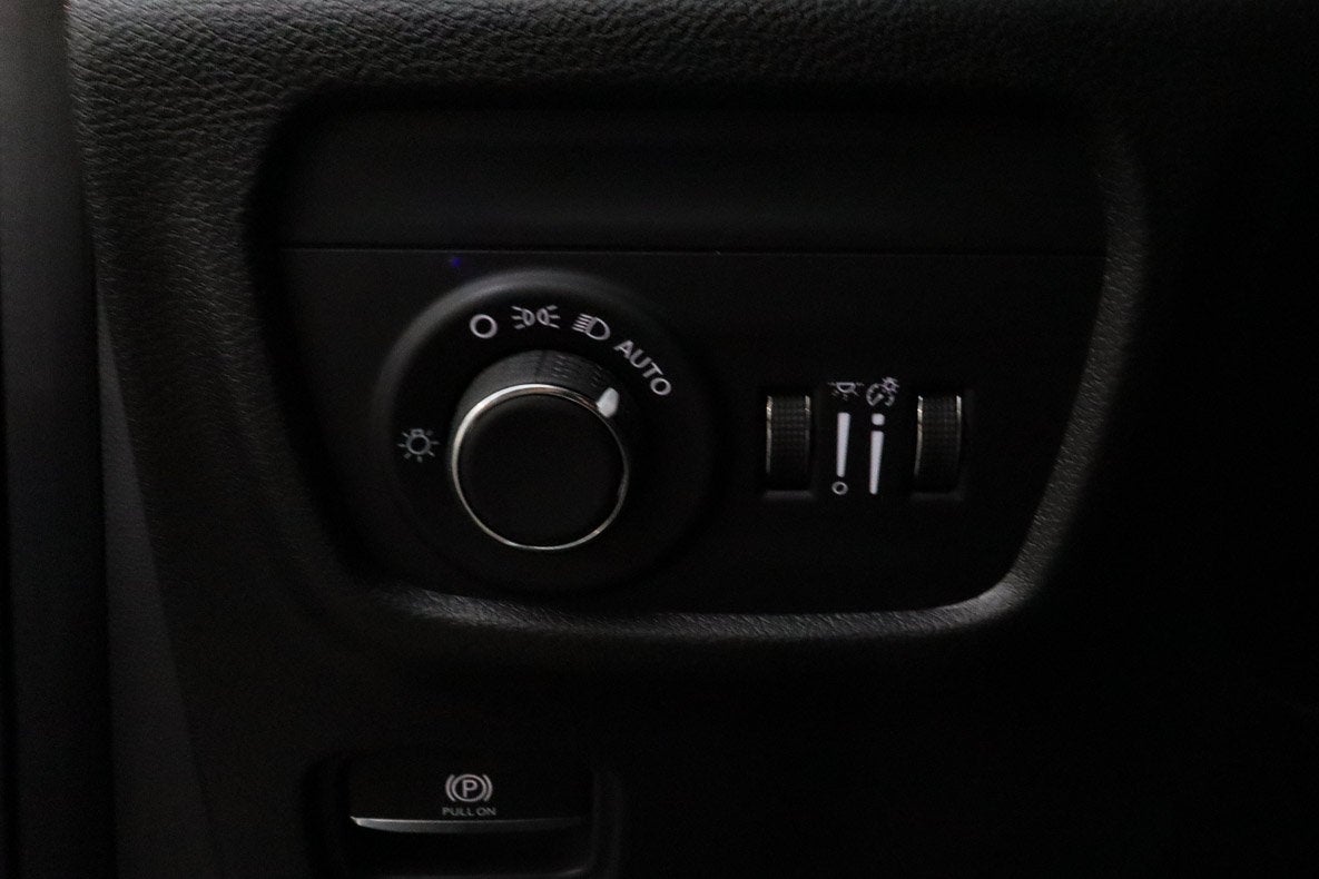 2026 Jeep Grand Cherokee L Laredo X 4x4
