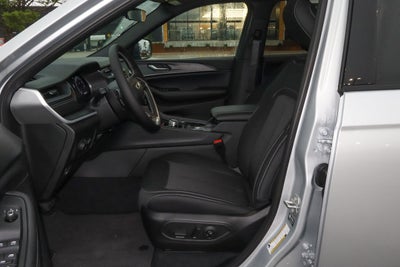 2026 Jeep Grand Cherokee L Laredo X 4x4