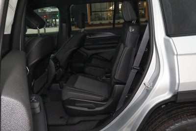 2026 Jeep Grand Cherokee L Laredo X 4x4