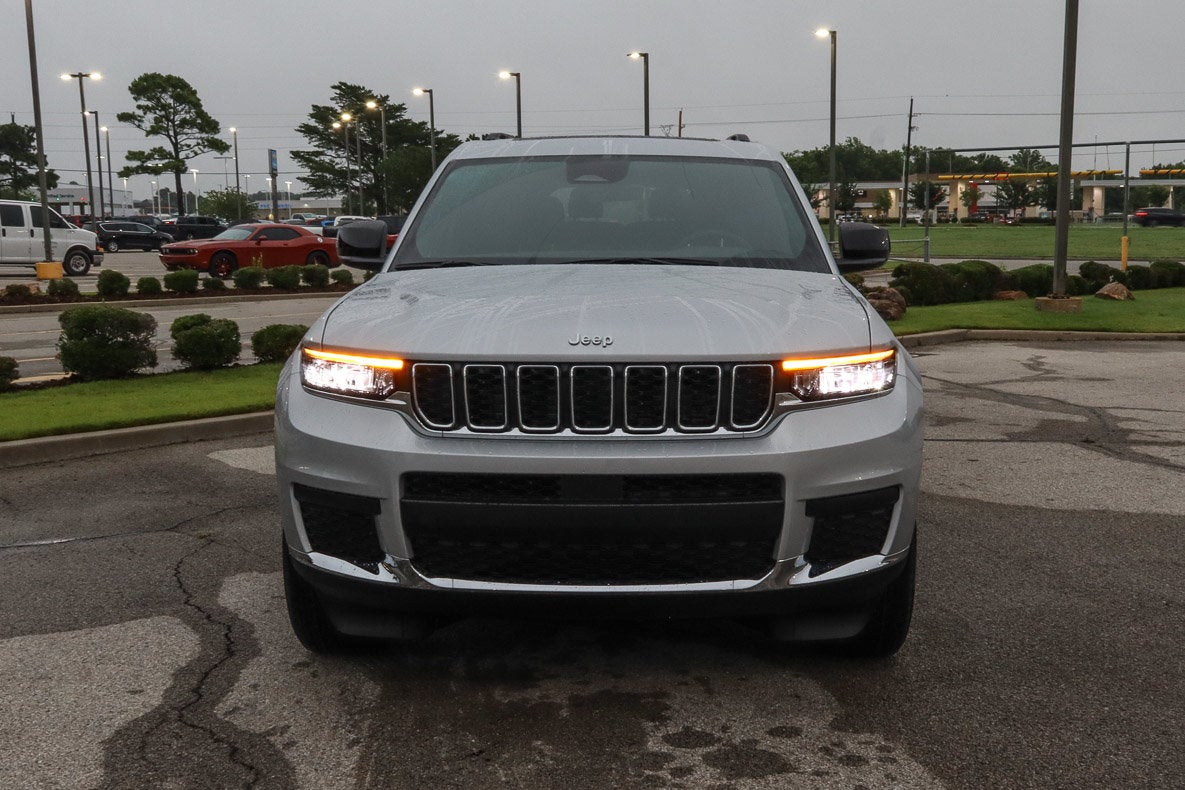 2026 Jeep Grand Cherokee L Laredo X 4x4