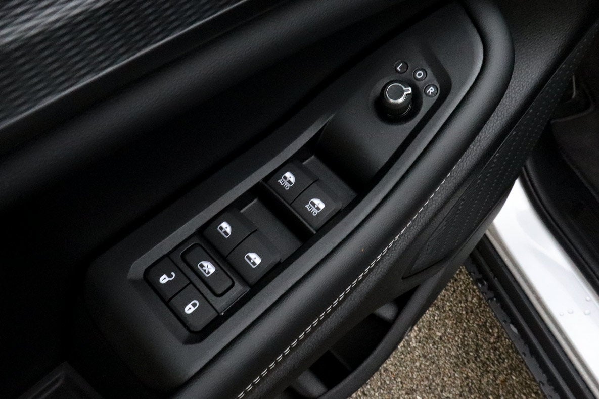 2026 Jeep Grand Cherokee L Laredo X 4x4