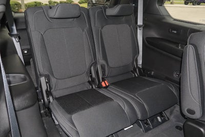 2027 Jeep Grand Cherokee L Laredo X 4x4