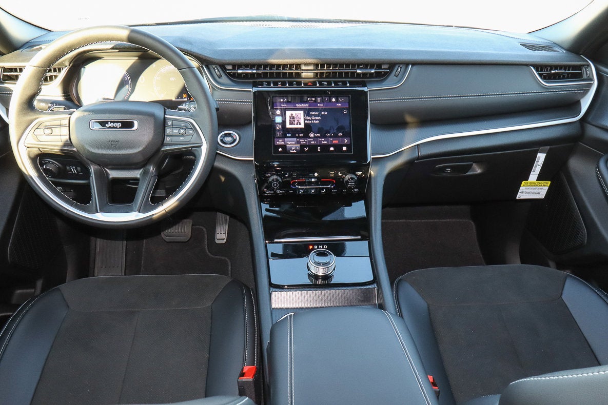 2025 Jeep Grand Cherokee L Altitude X