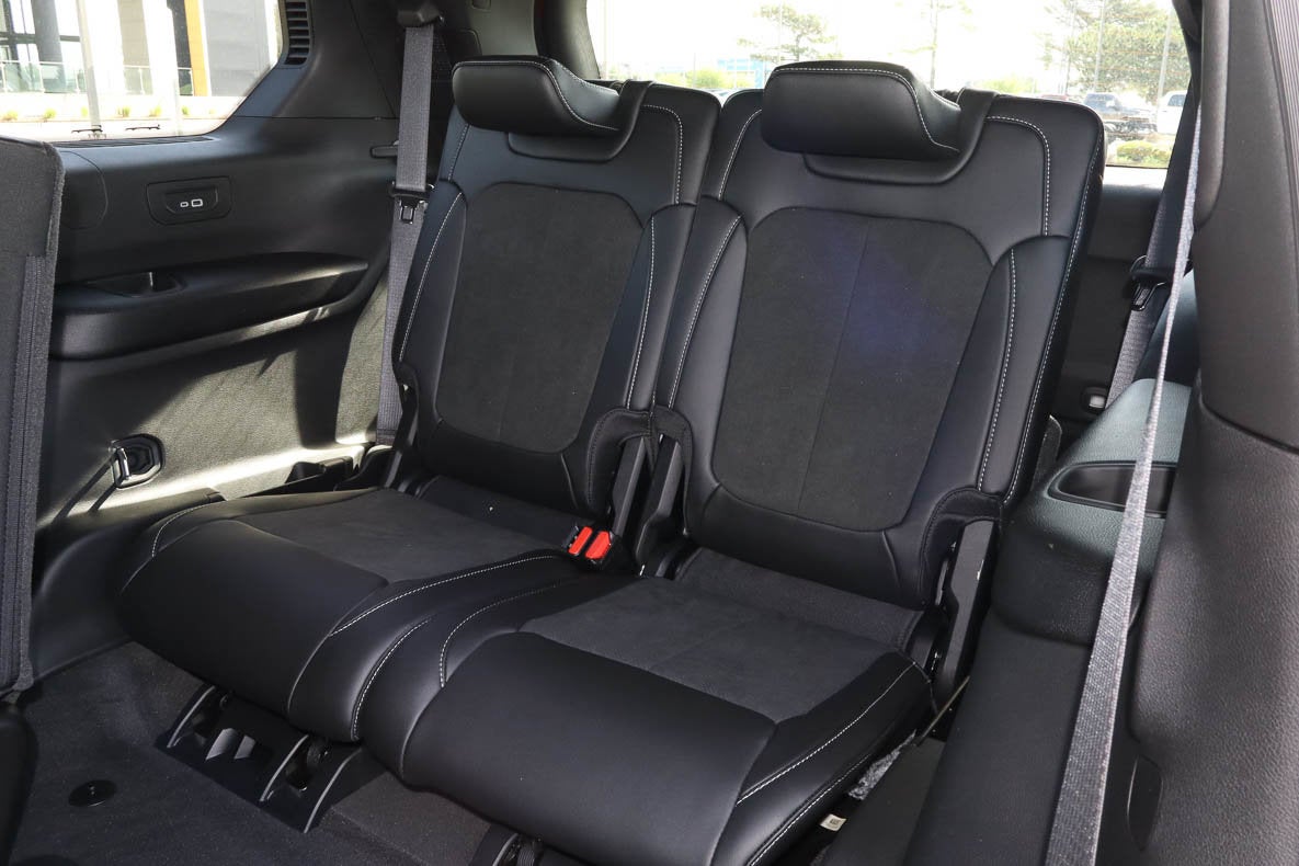 2026 Jeep Grand Cherokee L Laredo Altitude 4x4