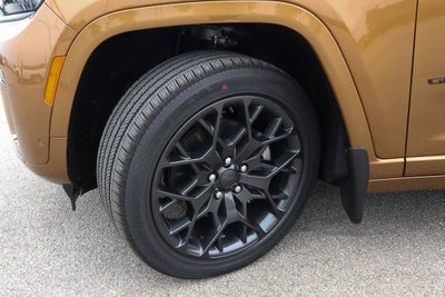 2026 Jeep Grand Cherokee L Laredo Altitude 4x4