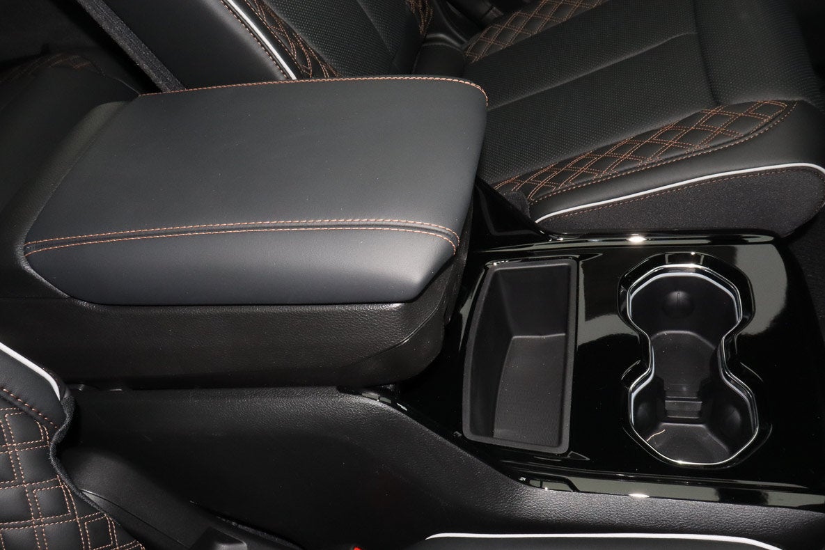 2026 Jeep Grand Cherokee L Laredo Altitude 4x4
