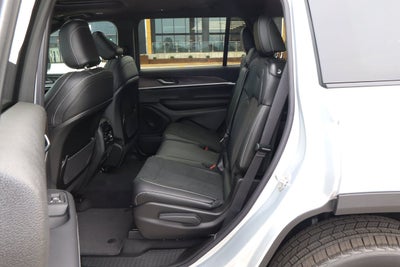 2026 Jeep Grand Cherokee L Laredo Altitude 4x4