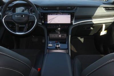 2026 Jeep Grand Cherokee L Laredo Altitude 4x4