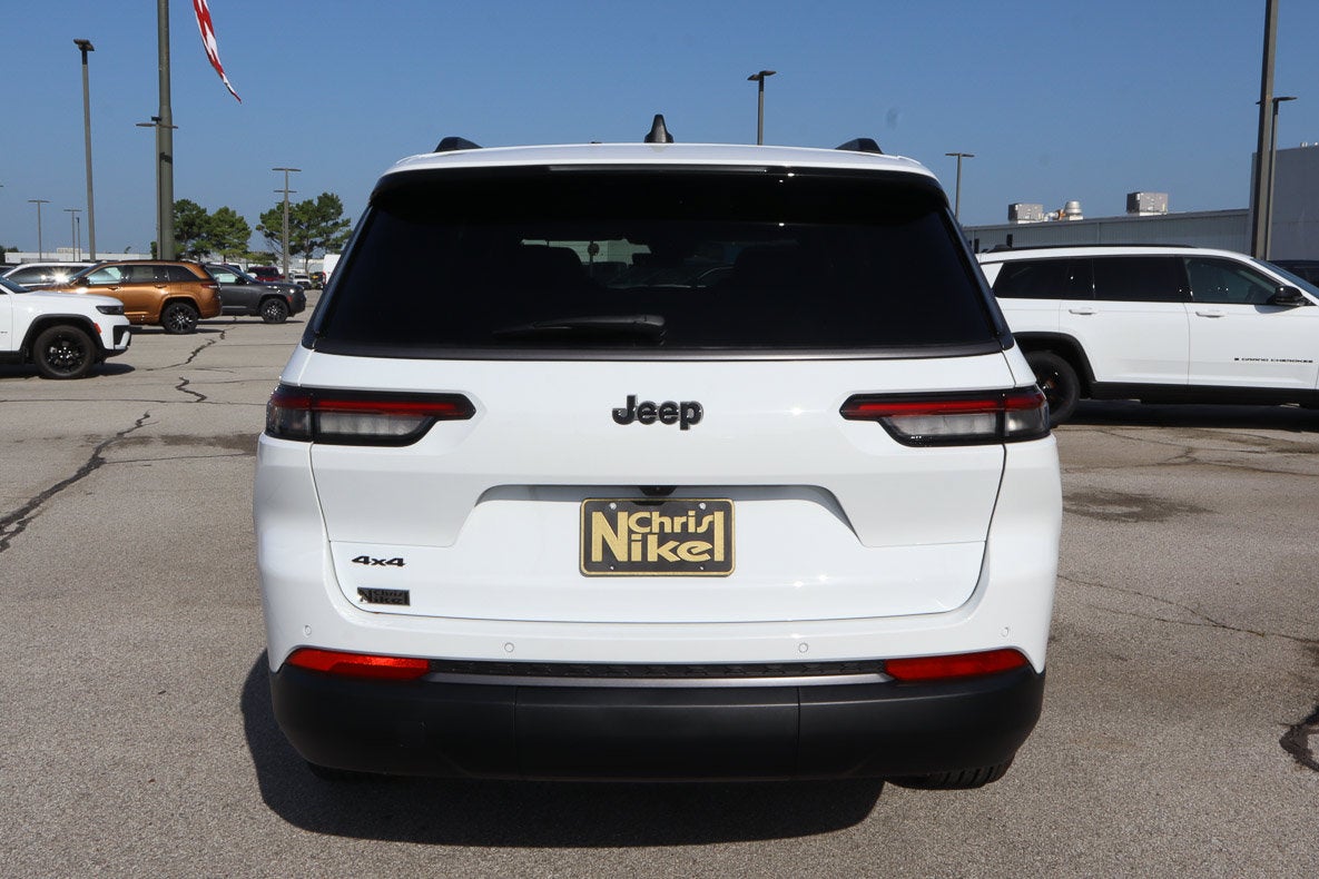 2026 Jeep Grand Cherokee L Laredo Altitude 4x4