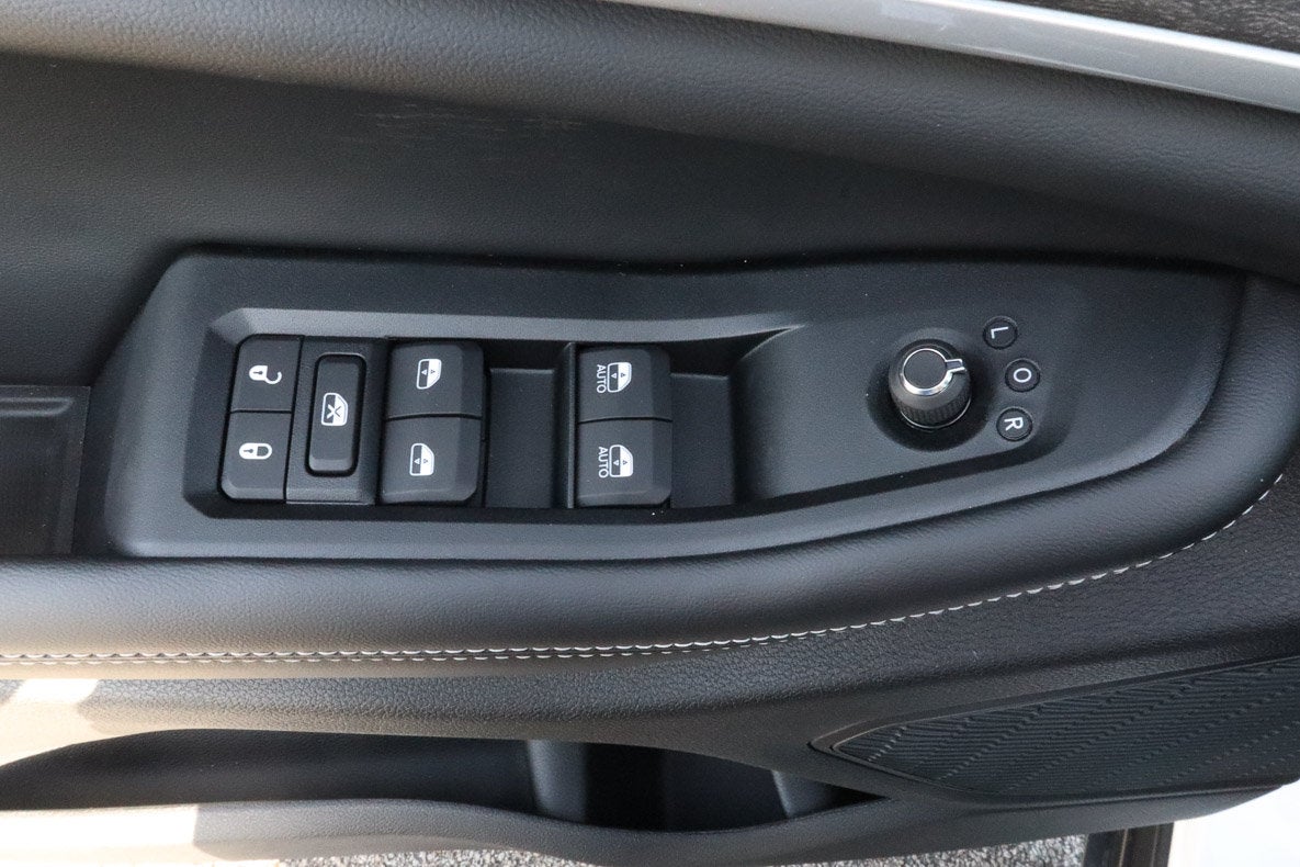 2026 Jeep Grand Cherokee L Laredo Altitude 4x4