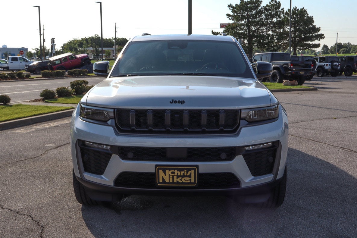 2026 Jeep Grand Cherokee L 85th Anniversary Edition 4x4