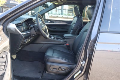 2026 Jeep Grand Cherokee L Limited Reserve 4x4