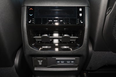 2026 Jeep Grand Cherokee L Limited Reserve 4x4