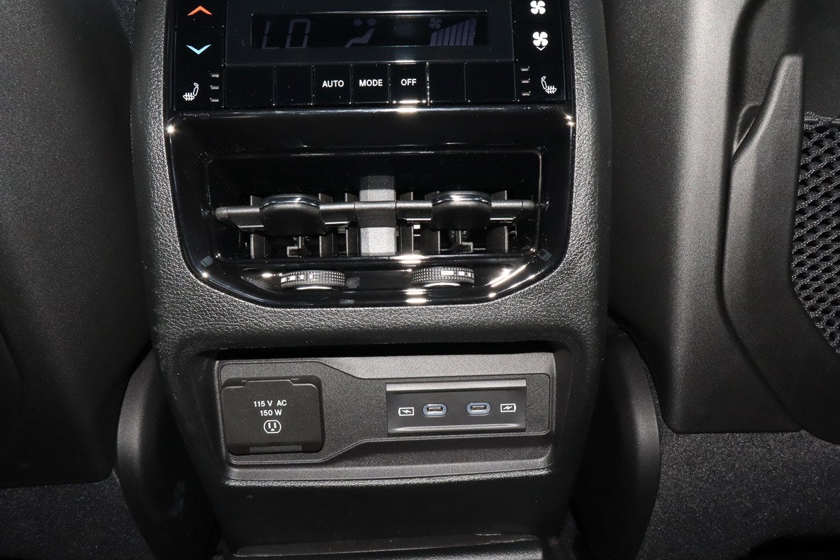 2026 Jeep Grand Cherokee L Limited Reserve 4x4