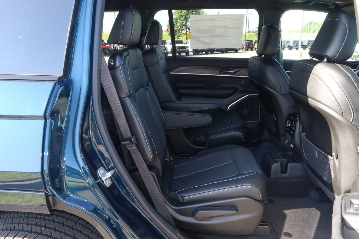 2026 Jeep Grand Cherokee L Limited Reserve 4x4