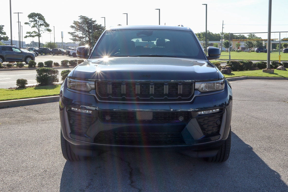 2026 Jeep Grand Cherokee L Limited Reserve 4x4