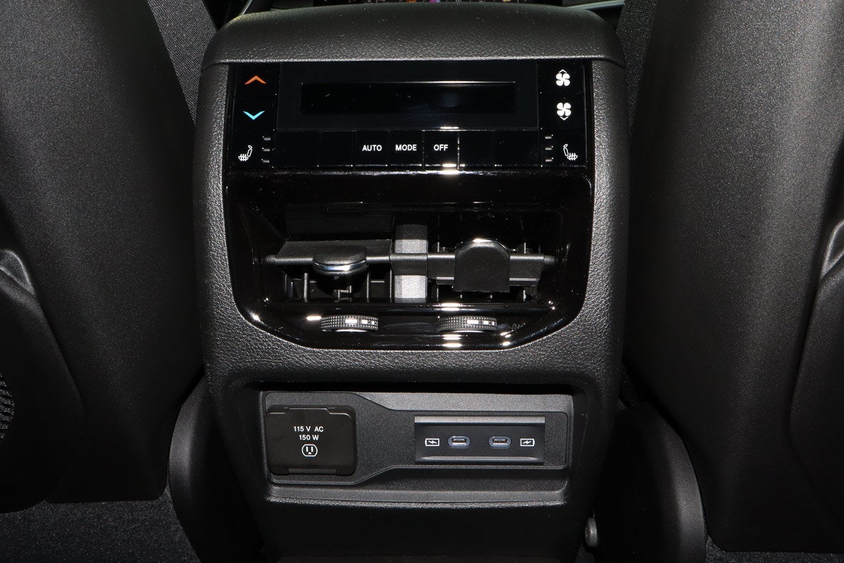 2026 Jeep Grand Cherokee L Limited 4x4