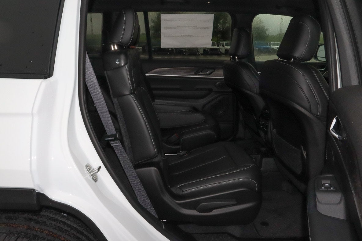 2026 Jeep Grand Cherokee L Limited 4x4