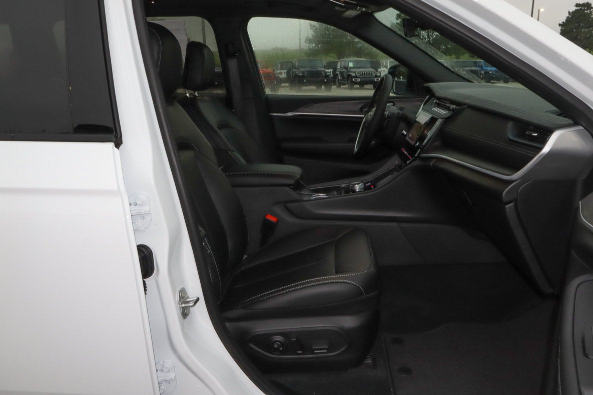 2026 Jeep Grand Cherokee L Limited 4x4