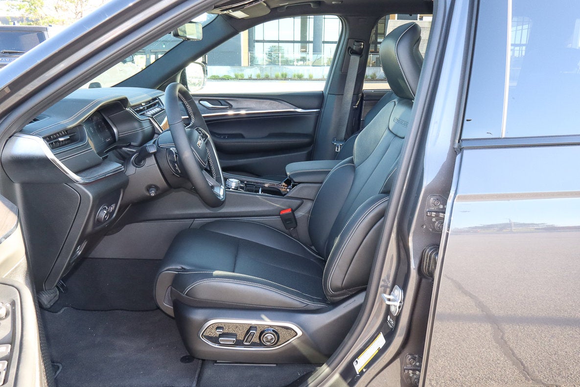 2025 Jeep Grand Cherokee L Overland