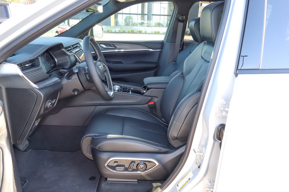 2025 Jeep Grand Cherokee L Overland