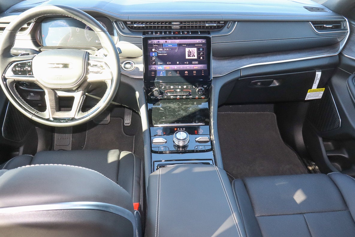 2025 Jeep Grand Cherokee L Overland