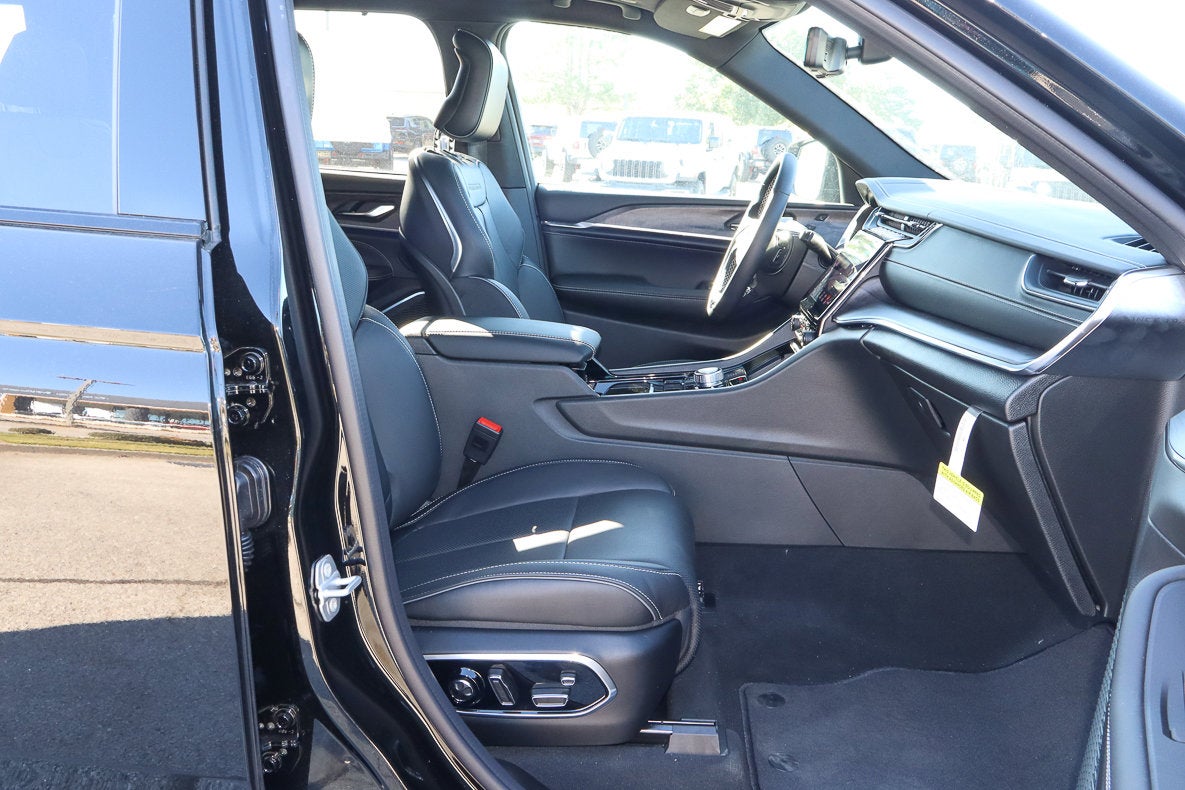 2025 Jeep Grand Cherokee L Overland