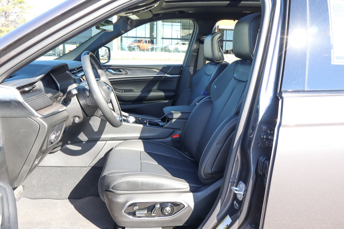 2025 Jeep Grand Cherokee L Overland