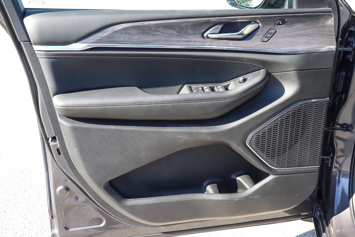 2025 Jeep Grand Cherokee L Overland