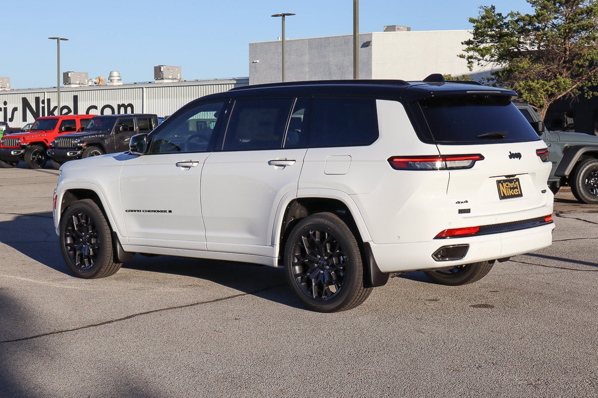 2025 Jeep Grand Cherokee L Summit Reserve