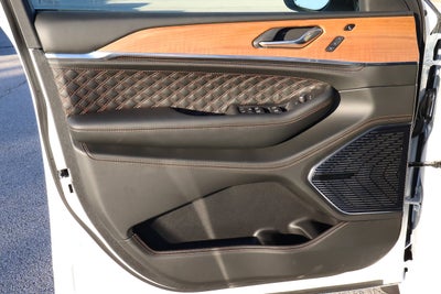 2025 Jeep Grand Cherokee L Summit Reserve