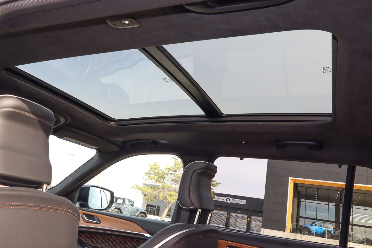 2025 Jeep Grand Cherokee L Summit Reserve