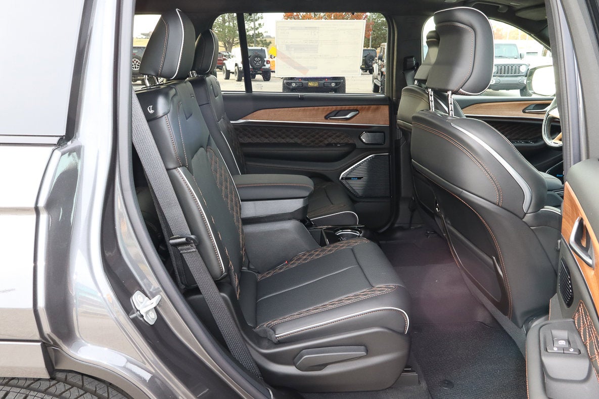 2025 Jeep Grand Cherokee L Summit Reserve