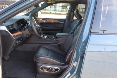 2026 Jeep Grand Cherokee L Summit 4x4