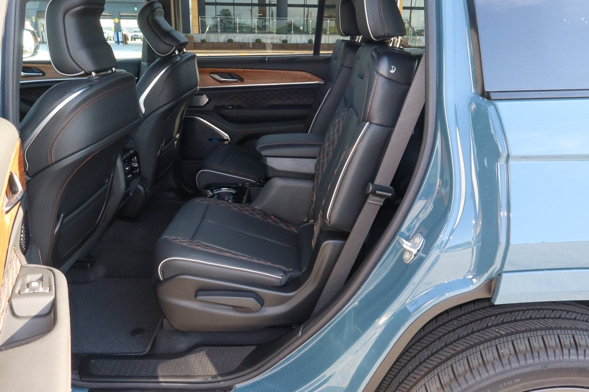 2026 Jeep Grand Cherokee L Summit 4x4