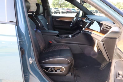 2026 Jeep Grand Cherokee L Summit 4x4