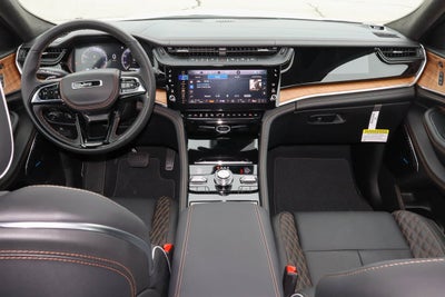 2026 Jeep Grand Cherokee L Summit 4x4